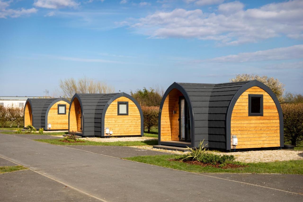 Camping Pods Wood Farm Holiday Park Charmouth Esterno foto